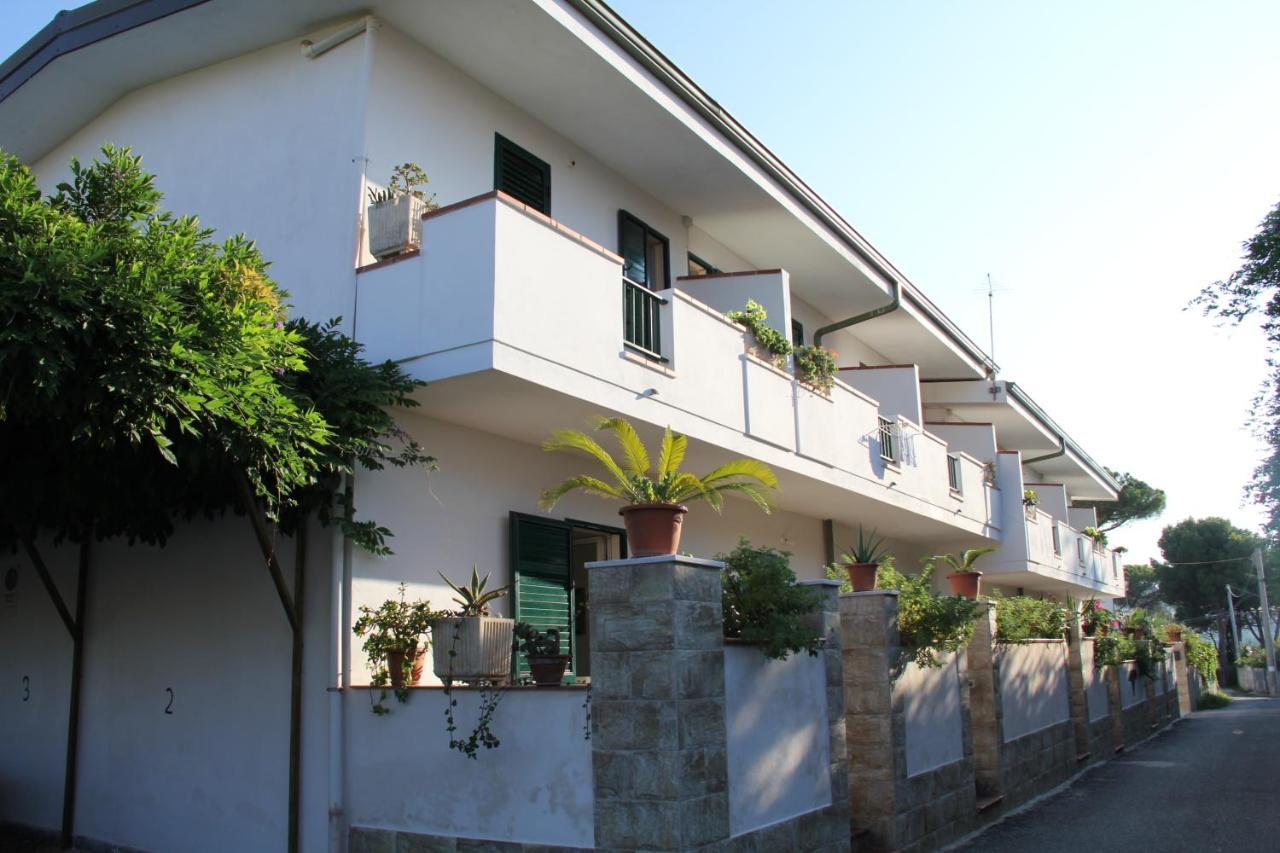 Villini Macri Apartment Parghelia Exterior photo