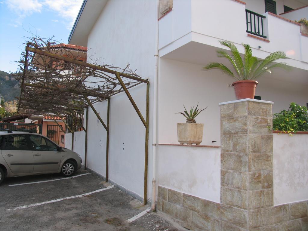 Villini Macri Apartment Parghelia Exterior photo